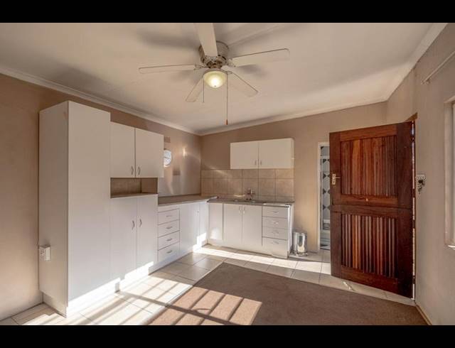 3 BEDROOM HOUSE FOR SALE IN PRIMROSE